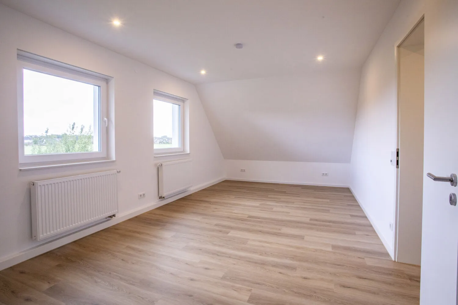 Schlafzimmer I DG