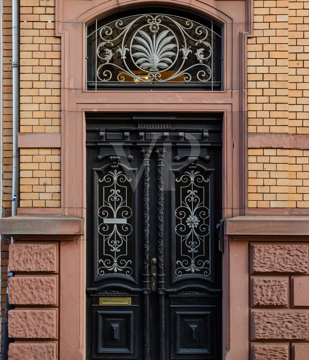 Holzhaustür aus der Gründerzeit