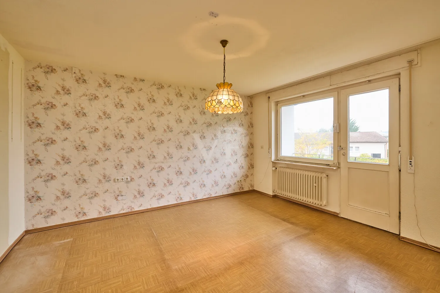 Schlafzimmer II mit Zugang auf den Balkon