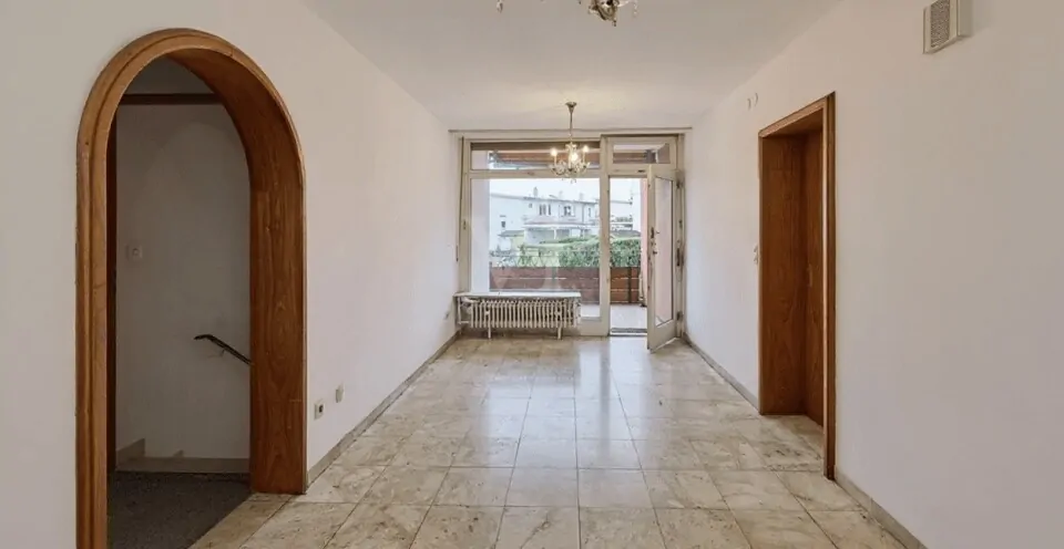 Eingangsbereich - KI bearbeitet