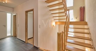 von_poll_real_estate_property_25005031_image_2