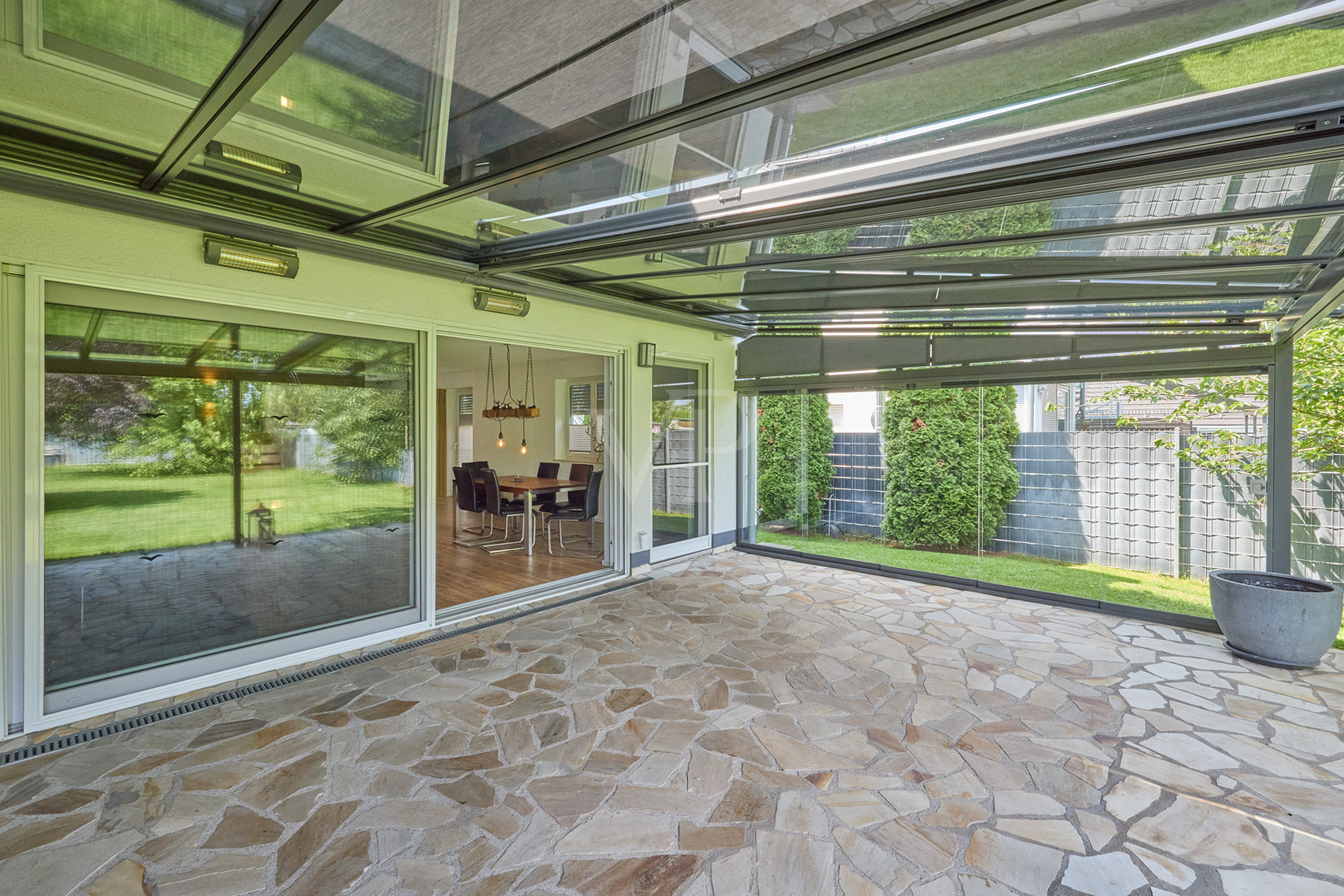 Große Terrasse