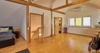 von_poll_real_estate_property_25005031_image_16