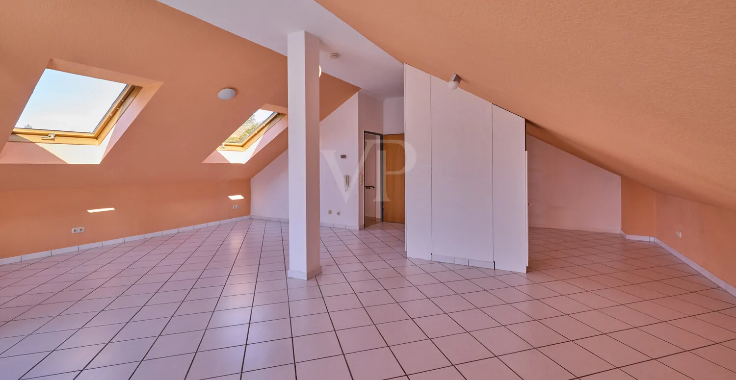 Wohn-/ Schlafbereich im DG