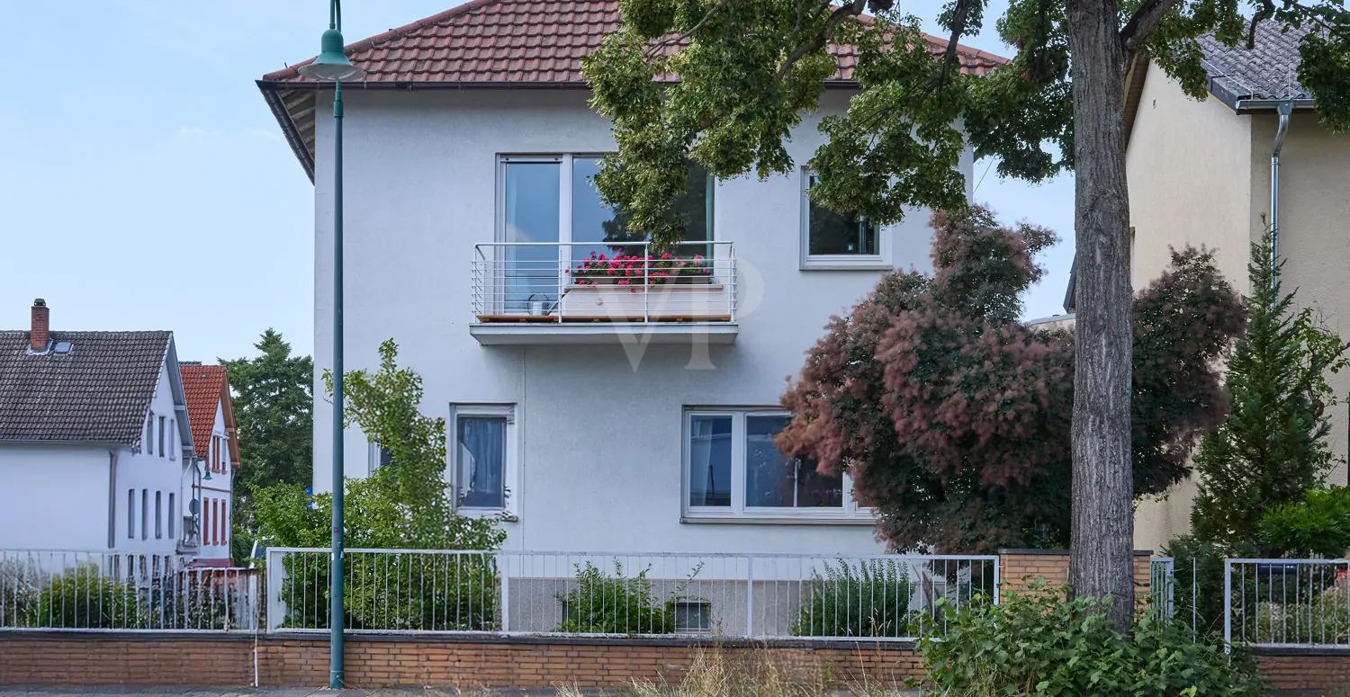 Straßenansicht Ostseite