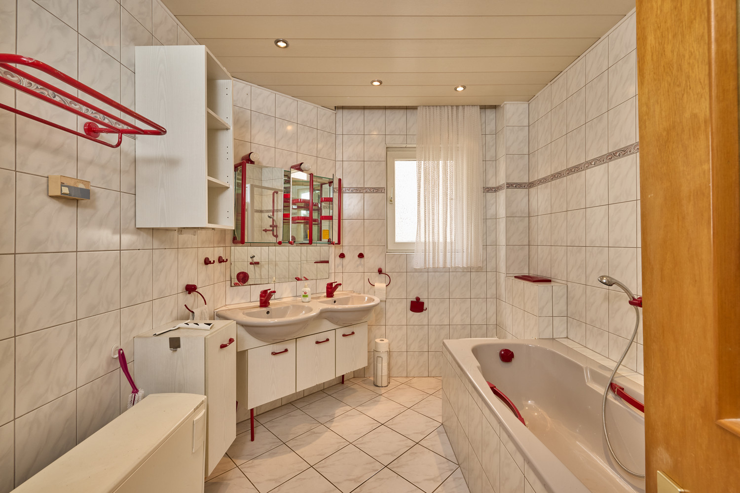 Badezimmer EG