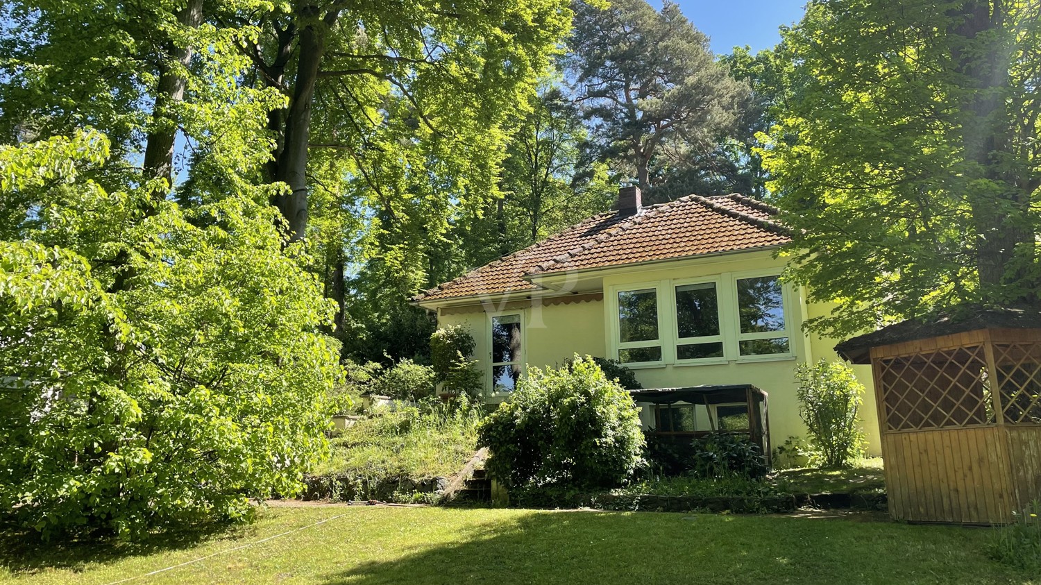 Haus 1
