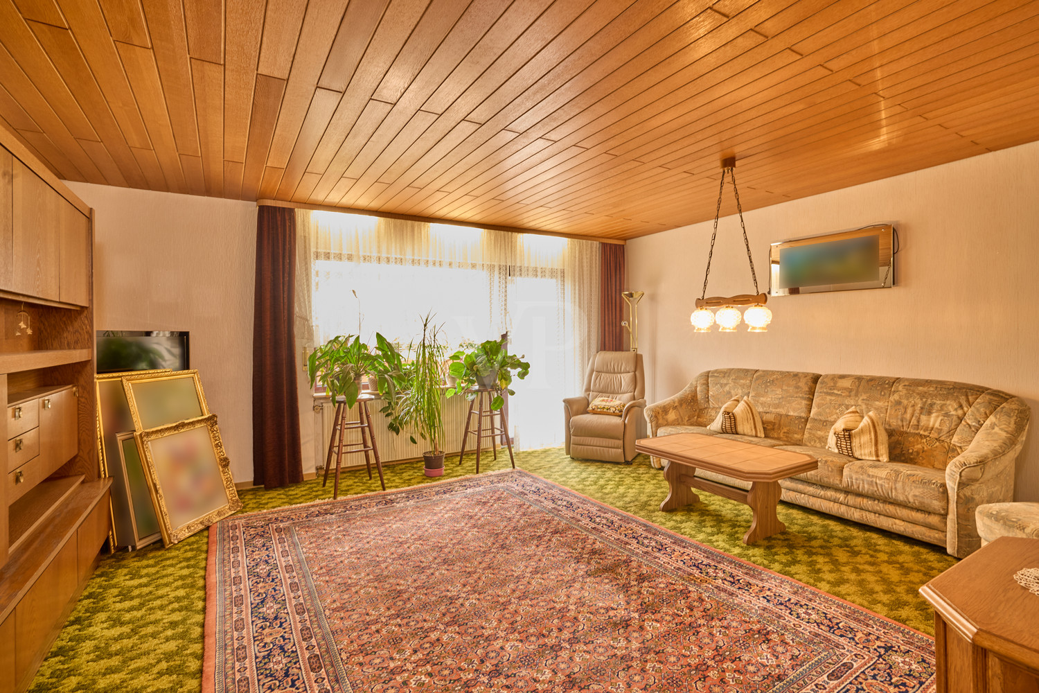 Wohnzimmer im EG