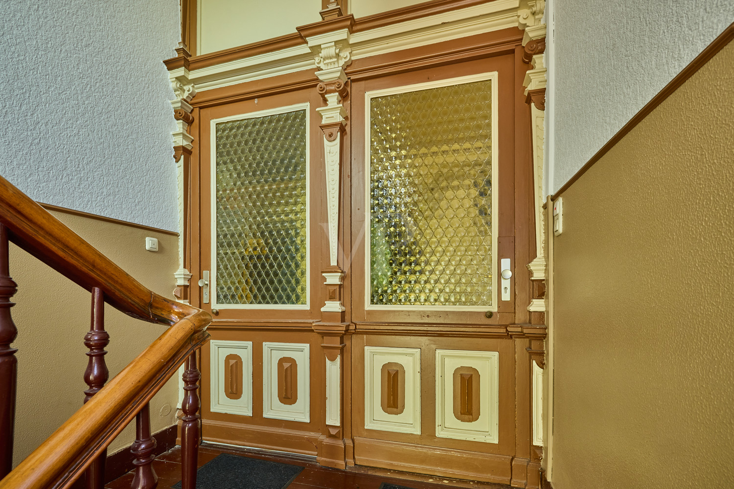 Wohnungszugangstür