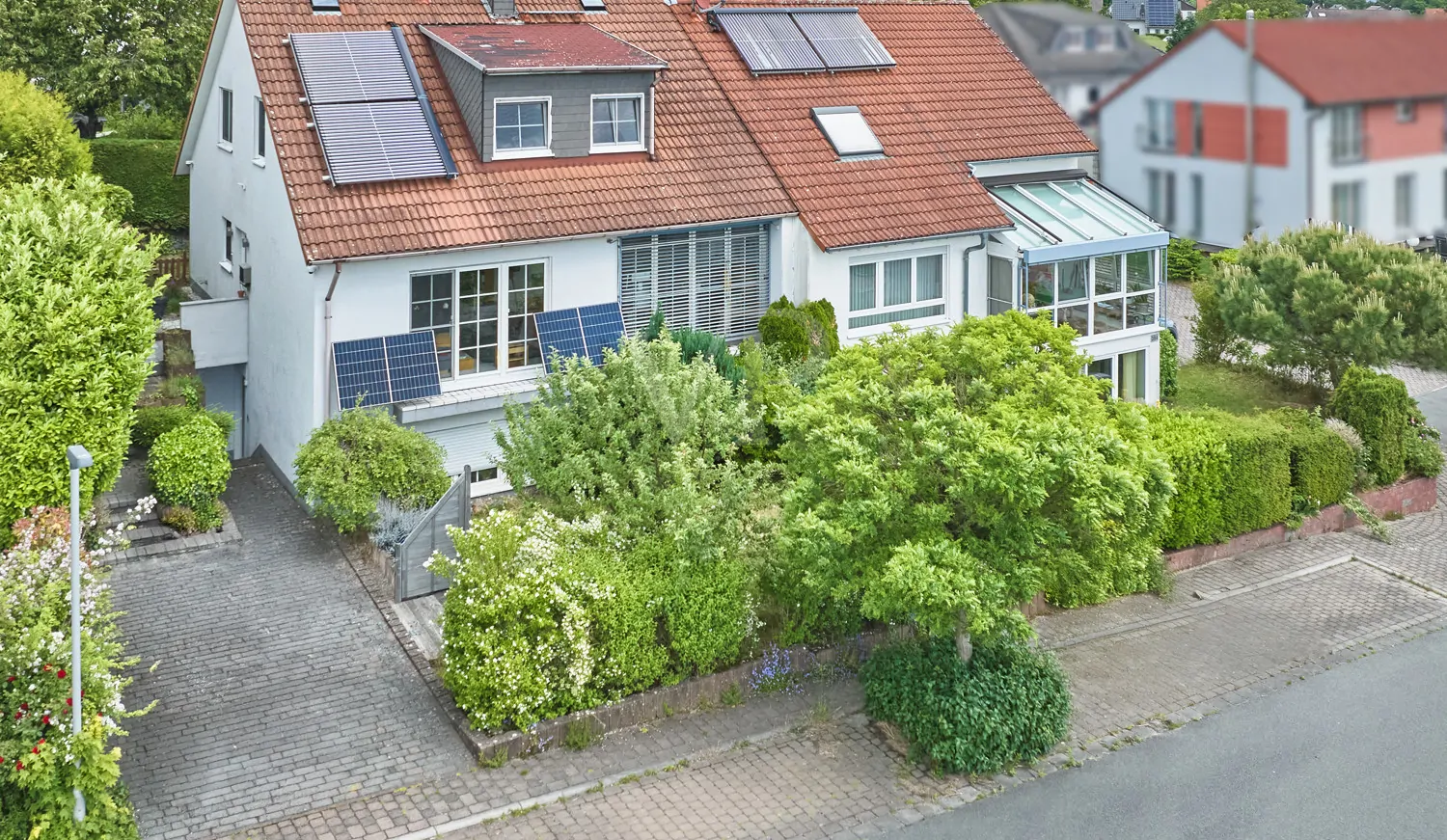 Neuer Preis! Raumwunder mit ELW in naturnaher Umgebung