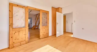 von_poll_real_estate_property_25005047_image_21