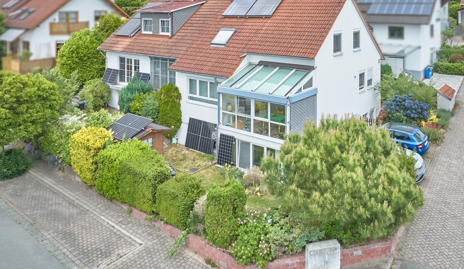Neuer Preis! Gepflegte DHH in naturnaher Umgebung