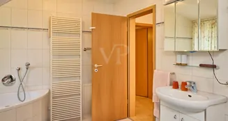 von_poll_real_estate_property_25005027_image_8