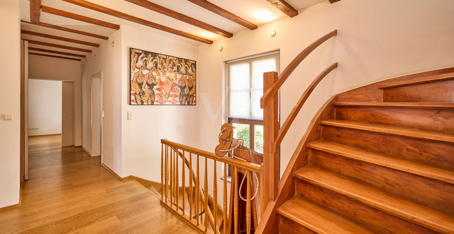 Aufgang zum Dachgeschoss