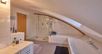 von_poll_real_estate_property_25005062_image_22