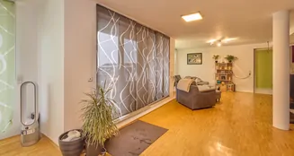 von_poll_real_estate_property_25005062_image_4