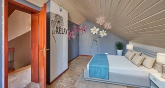 von_poll_real_estate_property_25005030_image_11