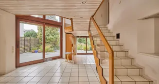 von_poll_real_estate_property_25005052_image_2