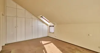 von_poll_real_estate_property_25005052_image_15