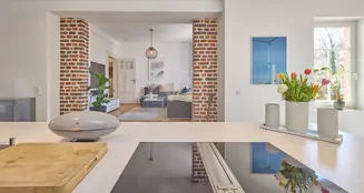 von_poll_real_estate_property_25005020A_image_1