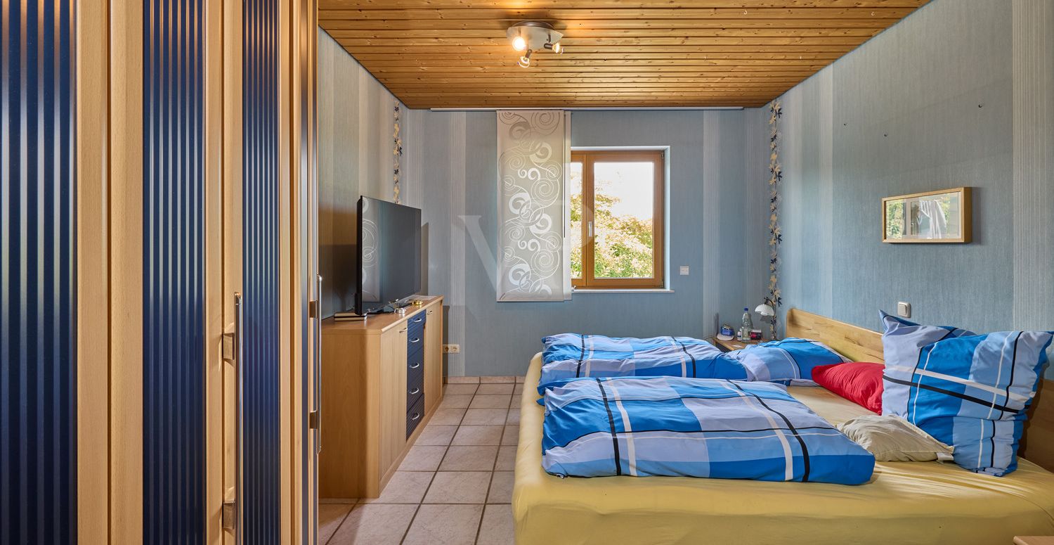 Schlafzimmer III
