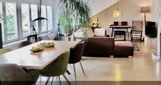 von_poll_real_estate_property_25005042_image_1