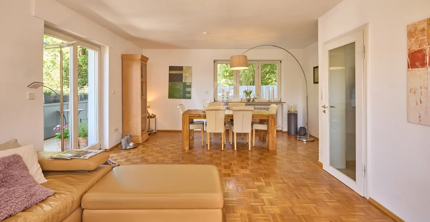 Wohn-/Esszimmer EG Mietwohnung