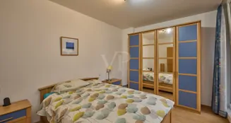 von_poll_real_estate_property_26005015_image_2