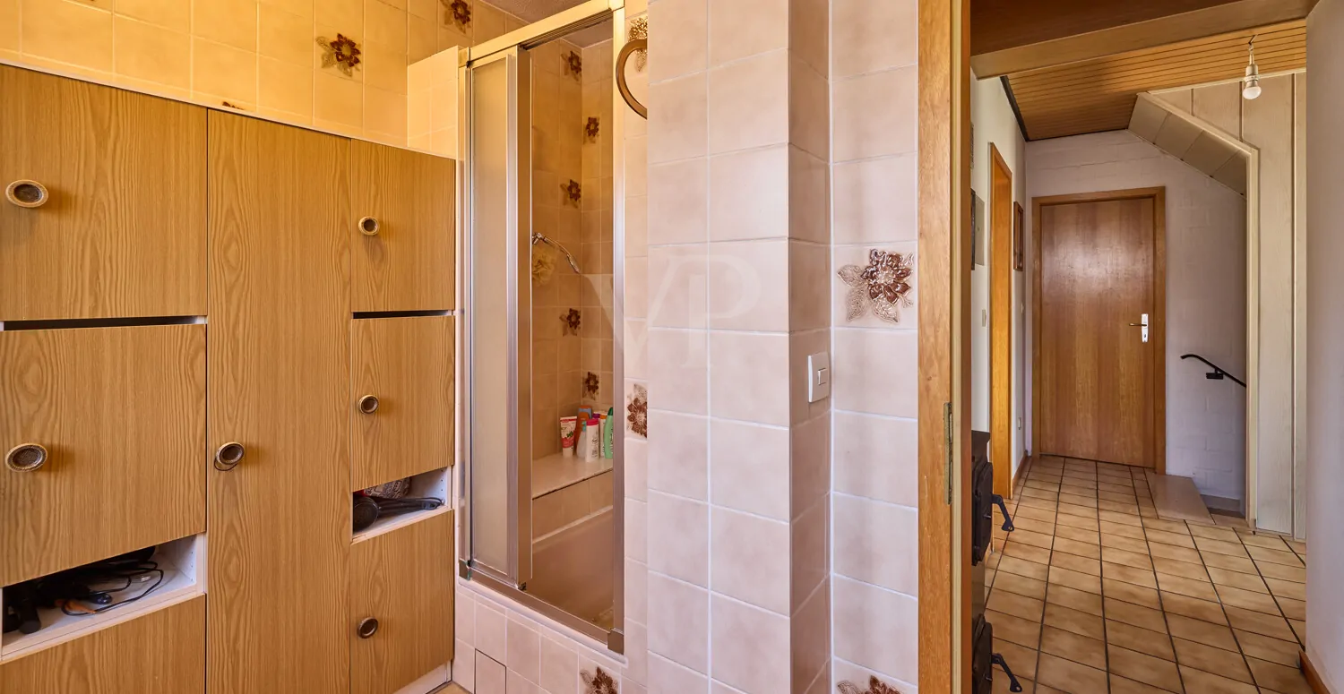 Duschbad EG