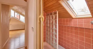 von_poll_real_estate_property_26005004_image_15