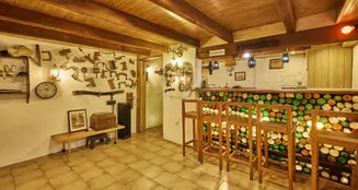 von_poll_real_estate_property_25005049_image_21