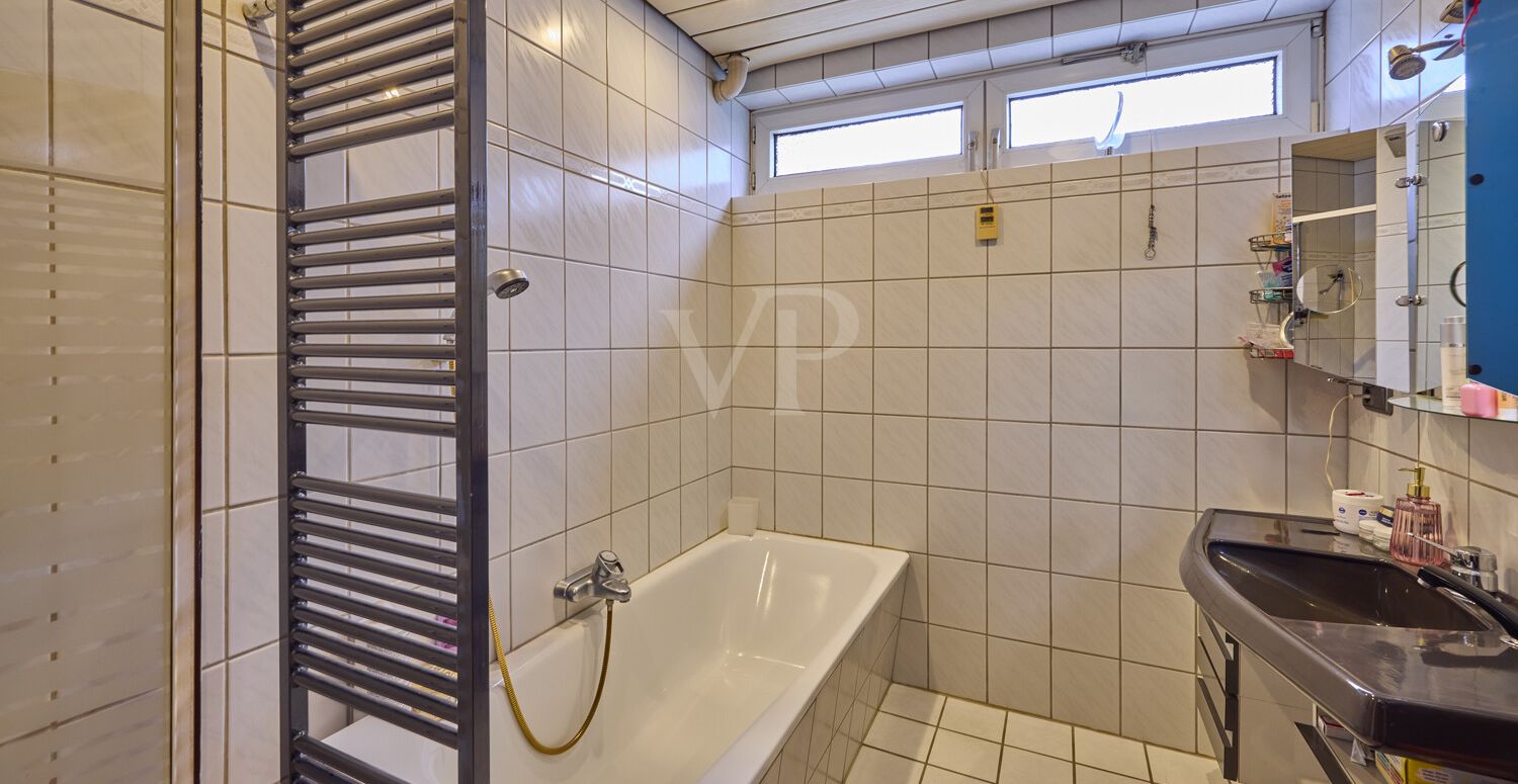 Tageslichtbad im Erdgeschoss