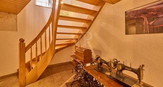 von_poll_real_estate_property_25005049_image_20