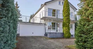 von_poll_real_estate_property_25005057_image_1