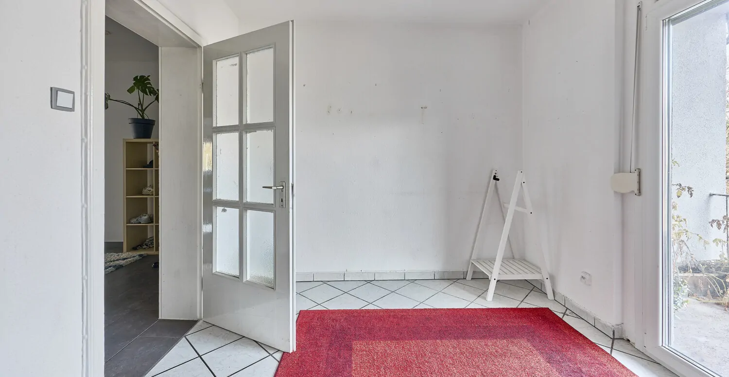 große Küche mit optionalem Essbereich