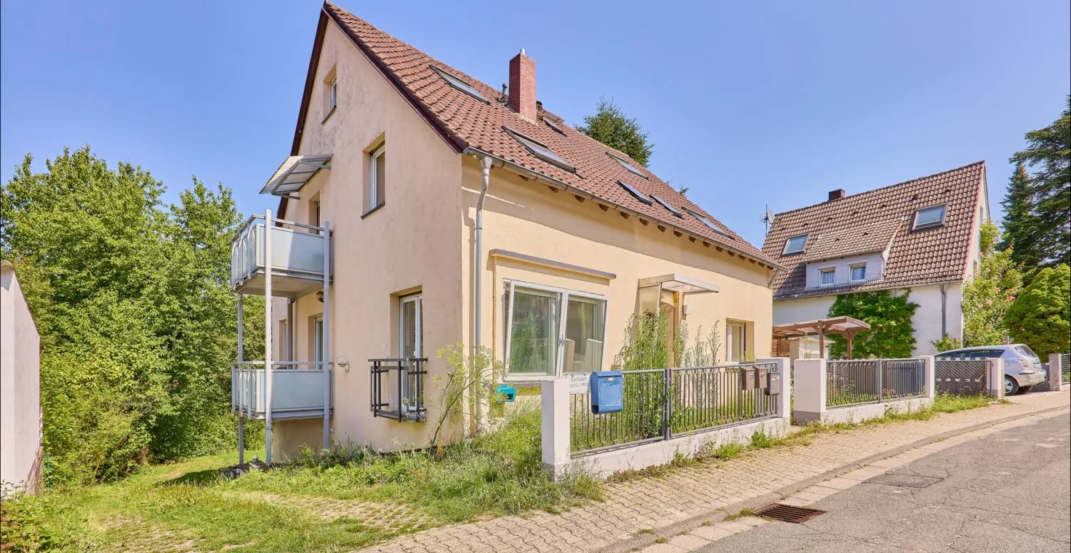 Three-family house with potential in an idyllic location in Mühltal – Living, Designing, Realizing