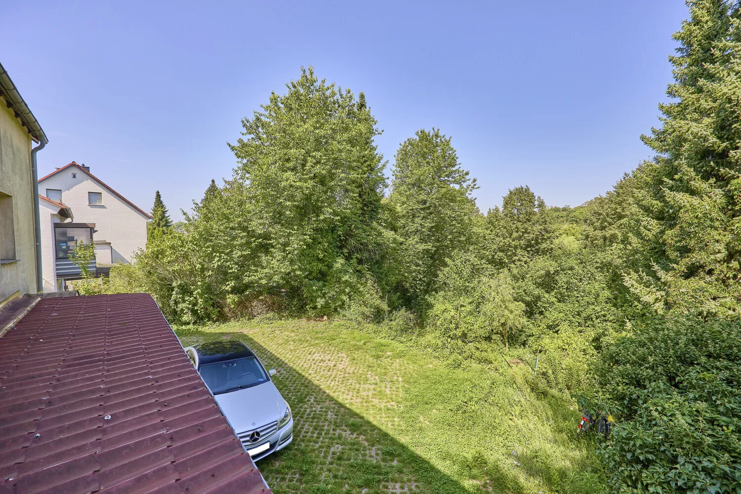 Dreifamilienhaus mit Potenzial in idyllischer Lage von Mühltal – Wohnen, Gestalten, Verwirklichen