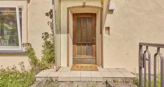 von_poll_real_estate_property_25005061_image_1