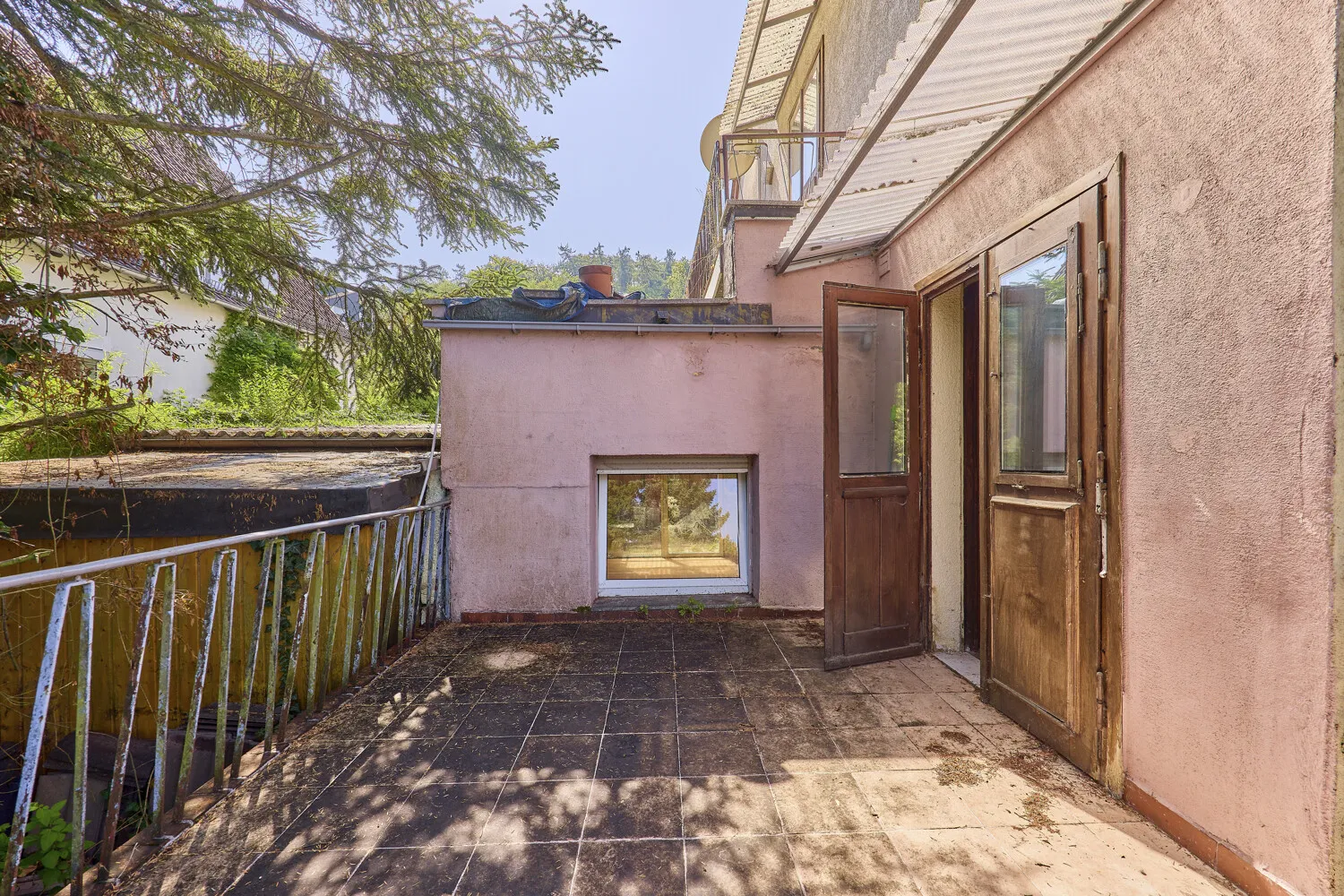 Dreifamilienhaus mit Potenzial in idyllischer Lage von Mühltal – Wohnen, Gestalten, Verwirklichen