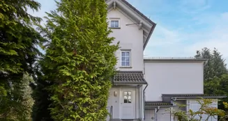 von_poll_real_estate_property_26005008_image_1