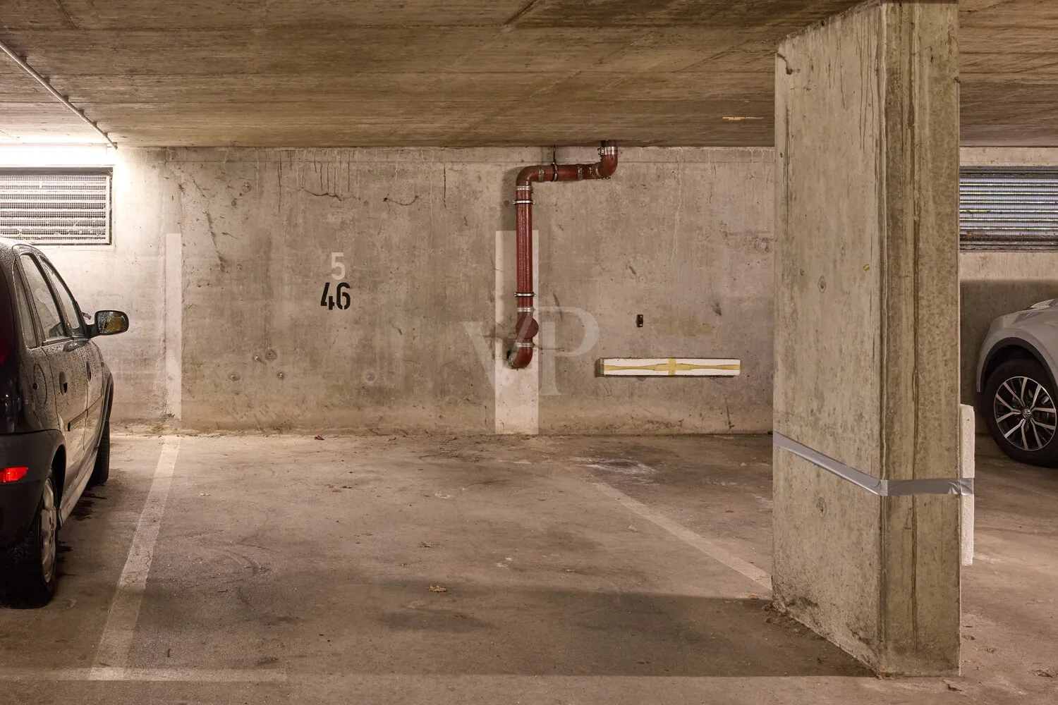 Tiefgaragenstellplatz