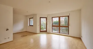 von_poll_real_estate_property_26005003_image_2