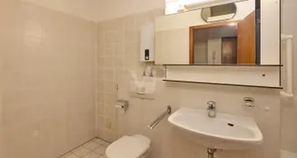 von_poll_real_estate_property_26005003_image_14