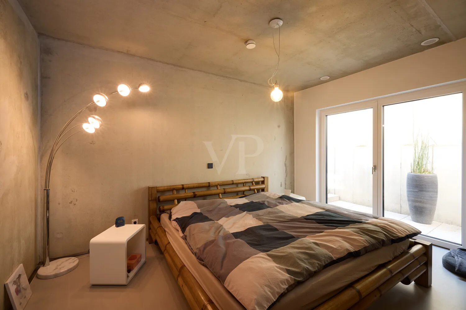UG: Schlafzimmer II