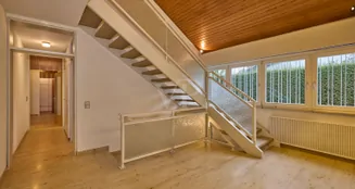 von_poll_real_estate_property_26005004a_image_2