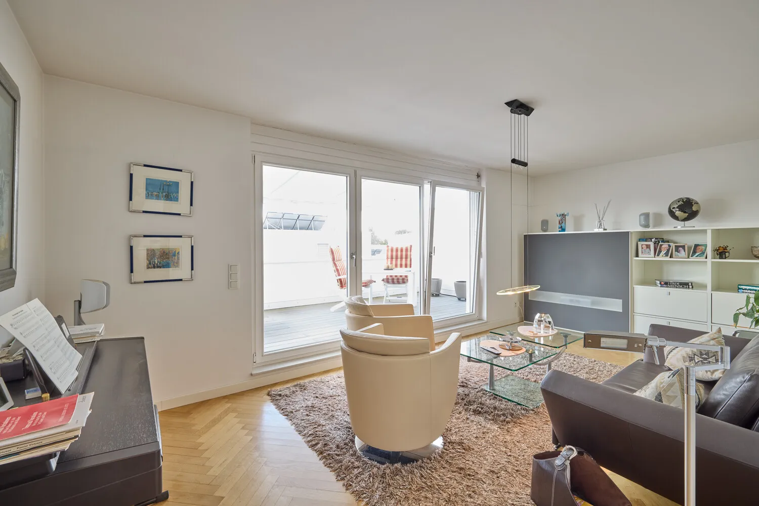 Dachstudio mit Zugang zur Dachterrasse