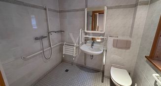 von_poll_real_estate_property_25217066_image_7