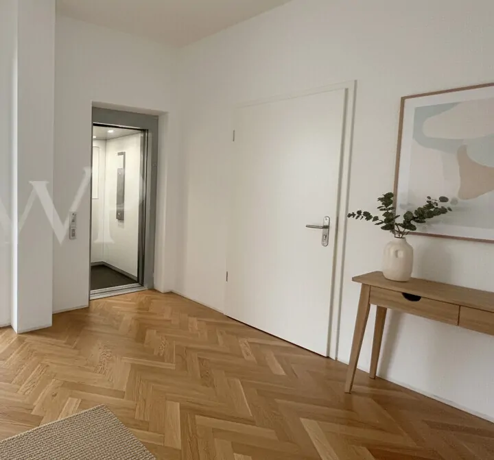 privater Liftzugang  KI generiertes Bild