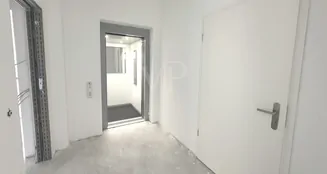 von_poll_real_estate_property_21217050-5p_image_2