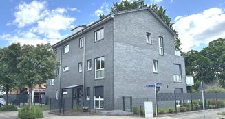 von_poll_real_estate_property_21217050-5p_image_0